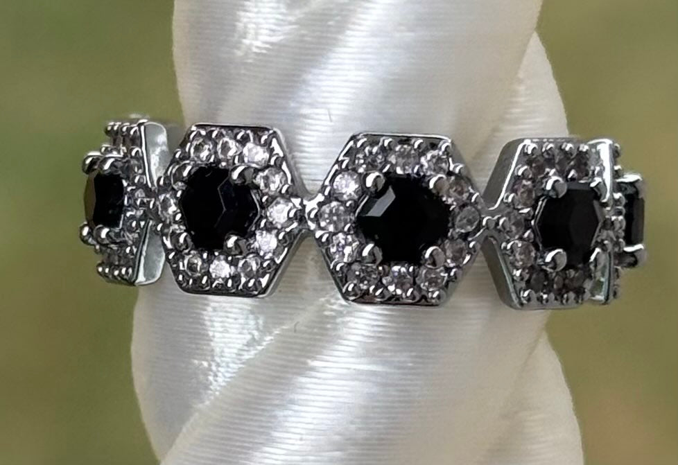 BP Black Onyx Size 6