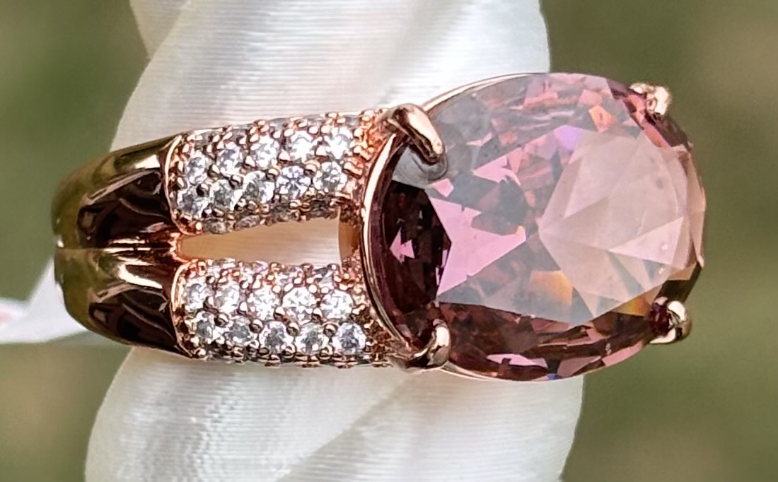 BP Morganite Size 10
