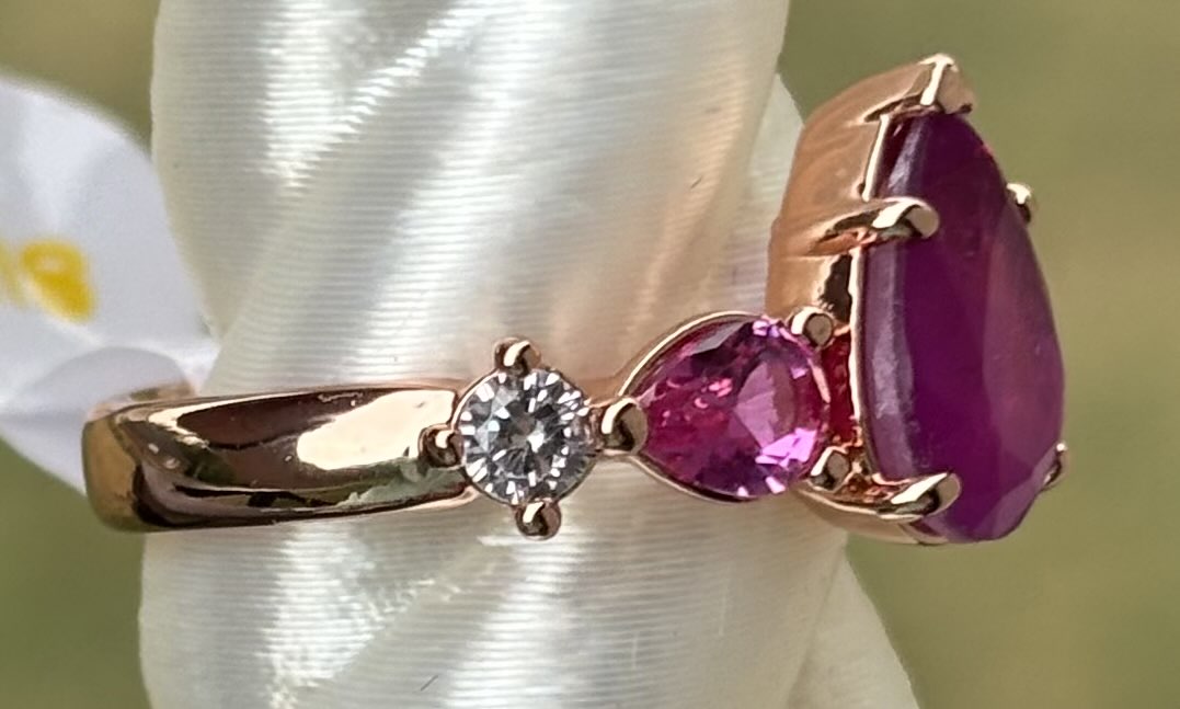 BP Purple Fused with Genuine Quartz Size 7