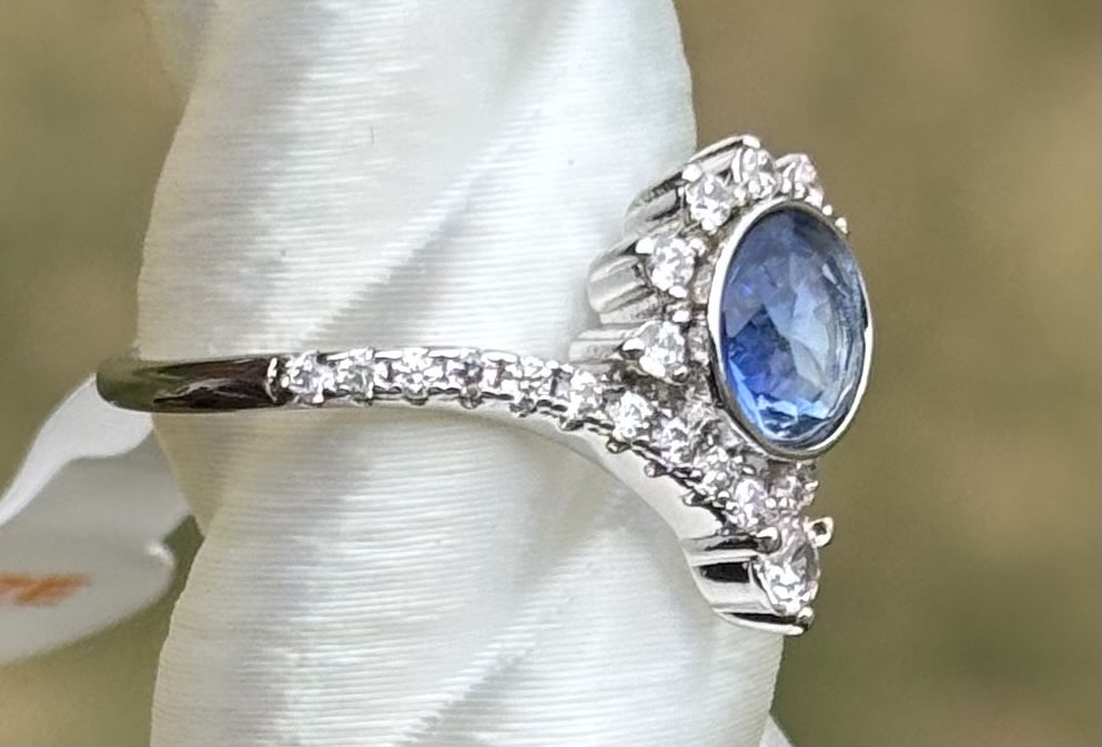 BP Tanzanite Size 6
