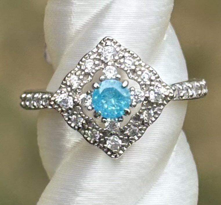 BP Blue Ice Crystal Size 6