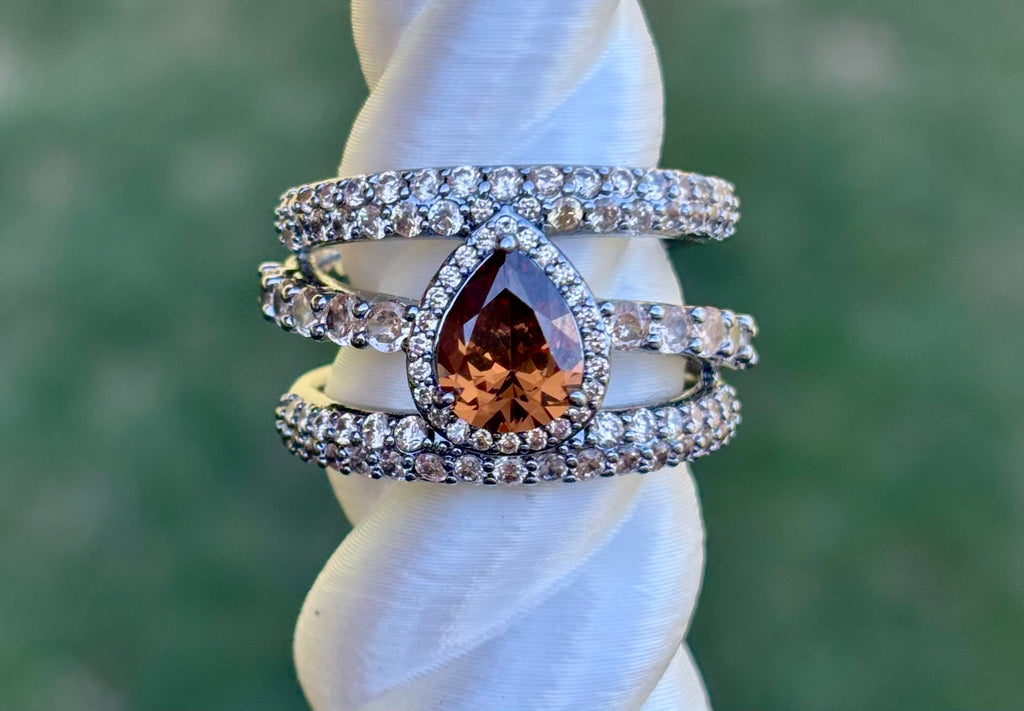 BP Smokey Topaz Size 9