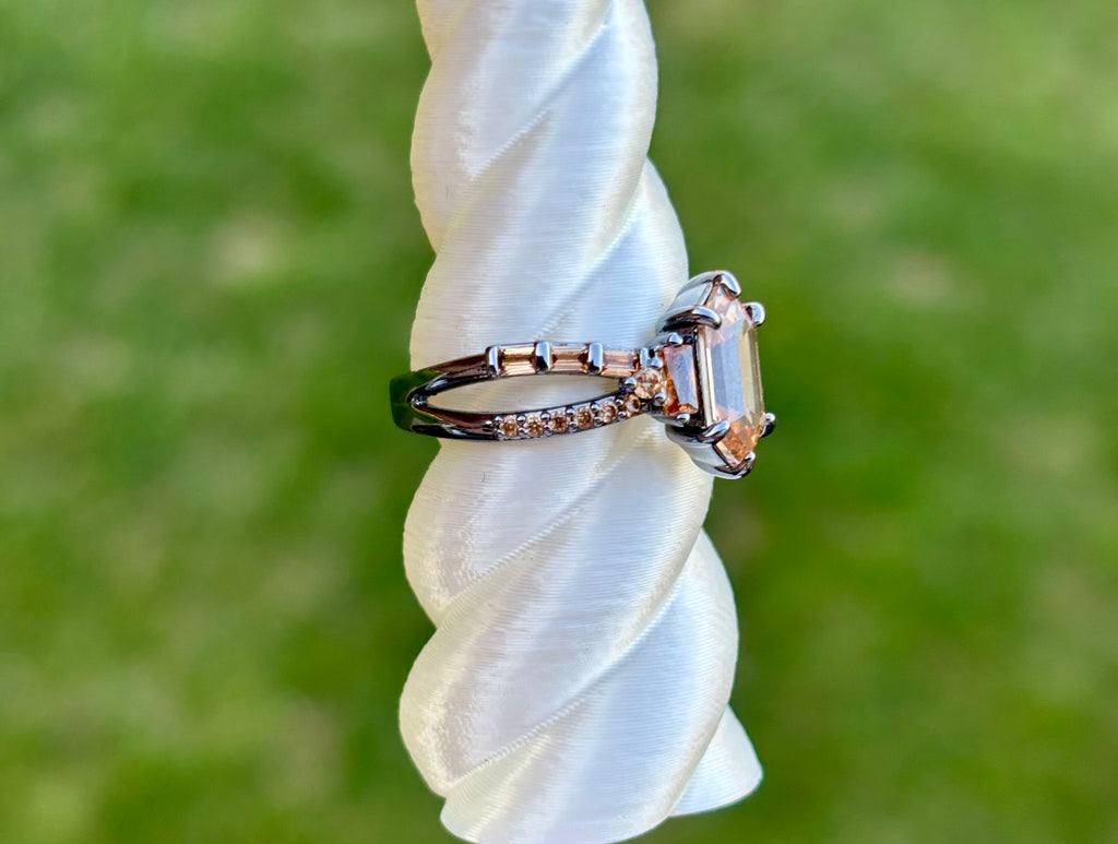 BP Smokey Topaz Size 8