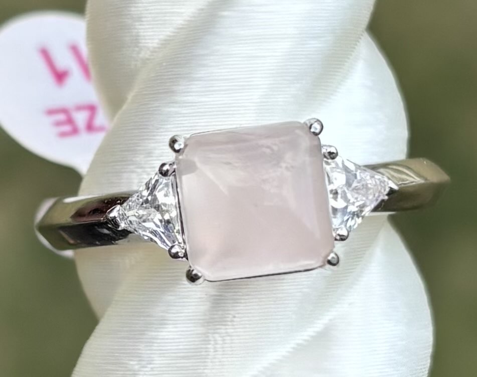 BP Pink Quartz Size 11