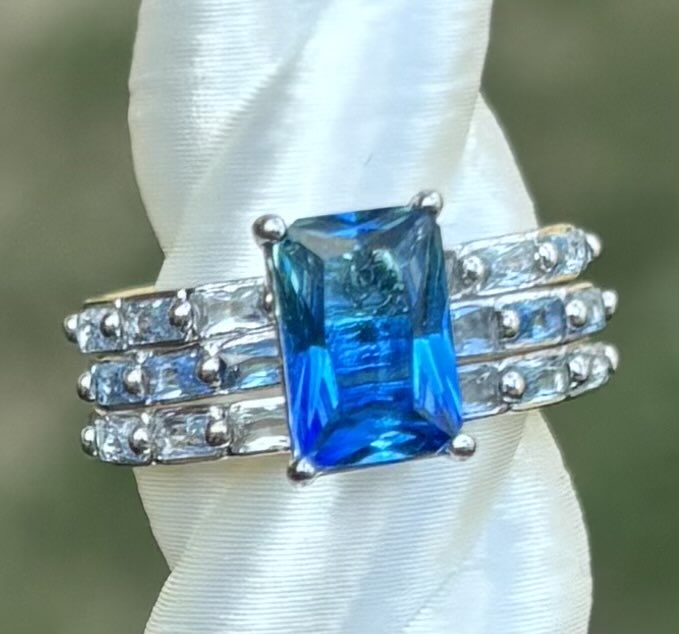 BP Blue Bicolor 3 Ring Set Size 6