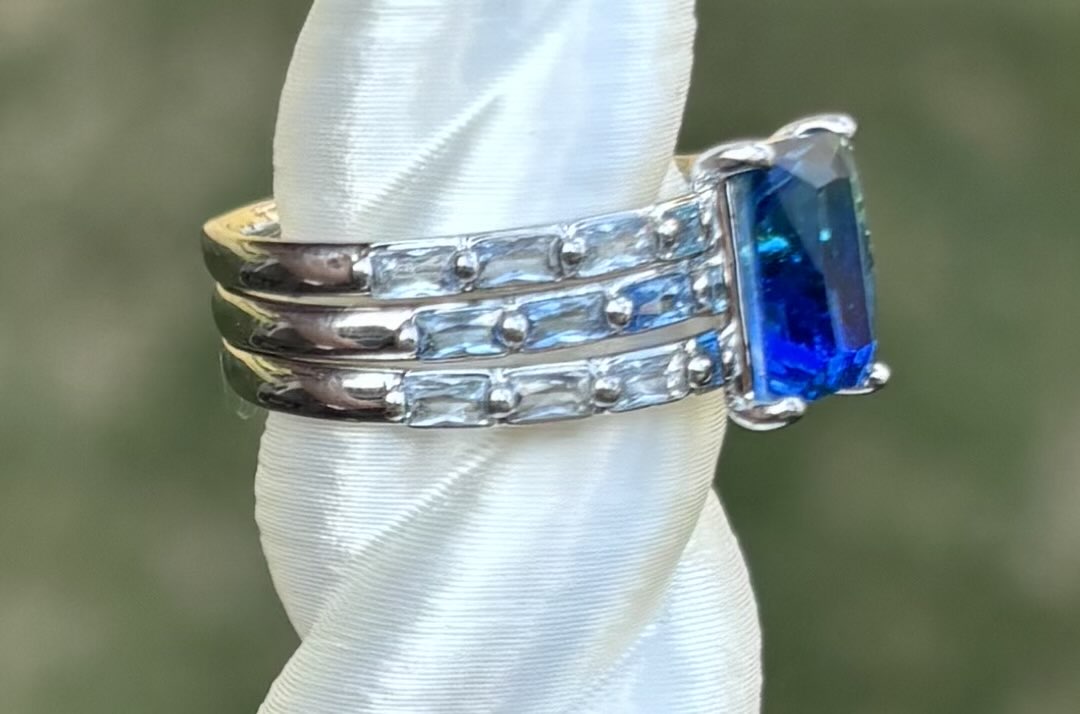 BP Blue Bicolor 3 Ring Set Size 6