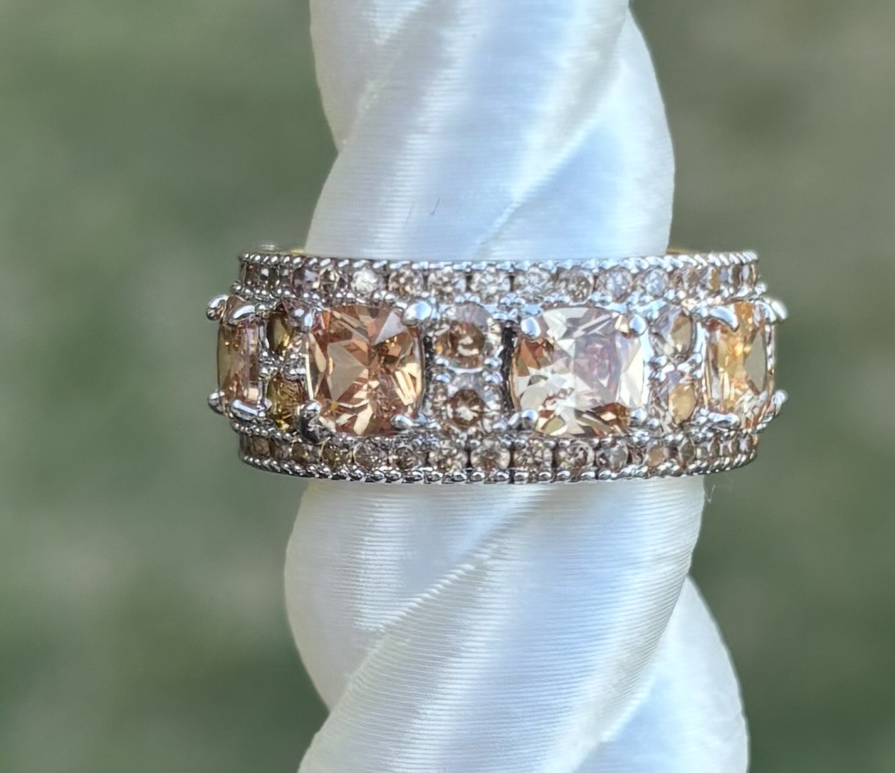 BP Smoky Topaz Size 6