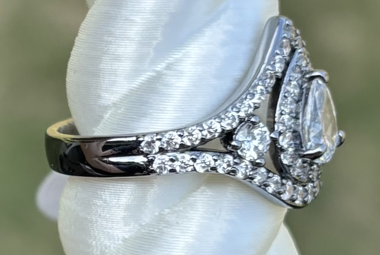 BP Diamond Cubic Zirconia size 9