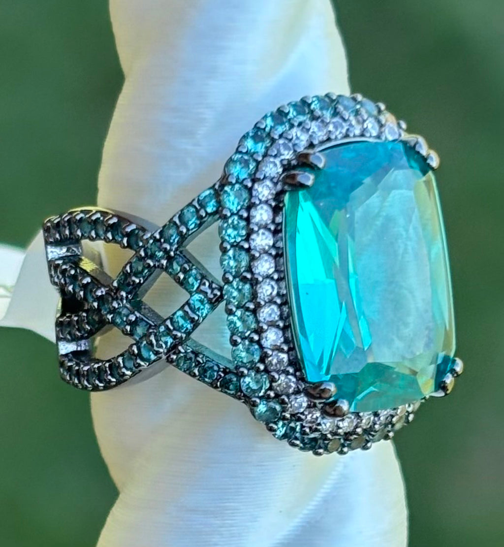 BP Sirens Collection Heart of the Seas Size 5