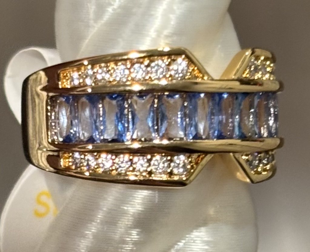 BP A Scintillating Circle Size 7