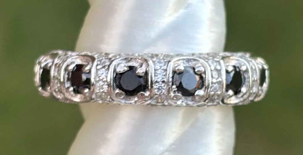 BP The Sterling Club Size 6