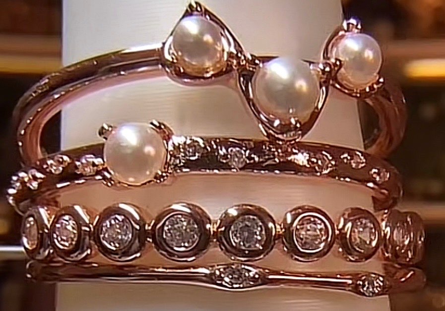 Delicates Dream Dancing on Quiet Wingd- Rose Gold CZ & Pearl Size 9