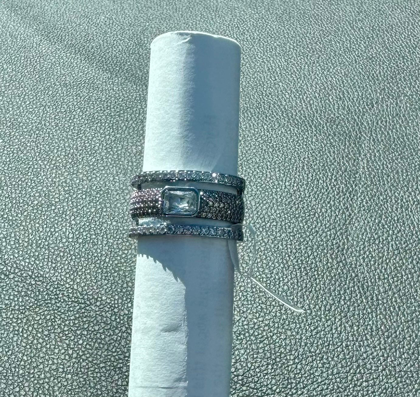 BP It's Simply A Moment Size 9