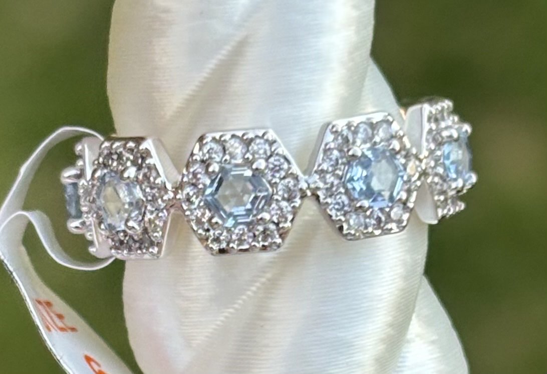 BP Free The Inner You Size 6