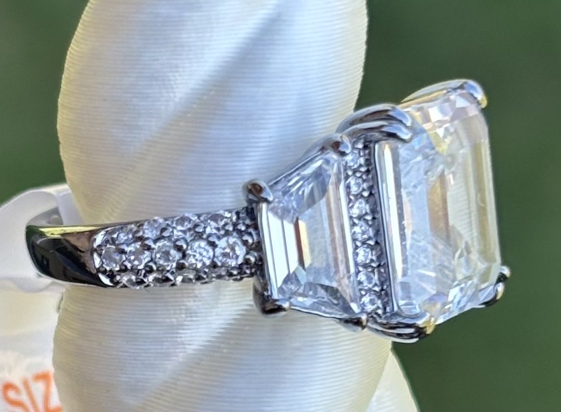 BP Duly Noted Dreams Size 6