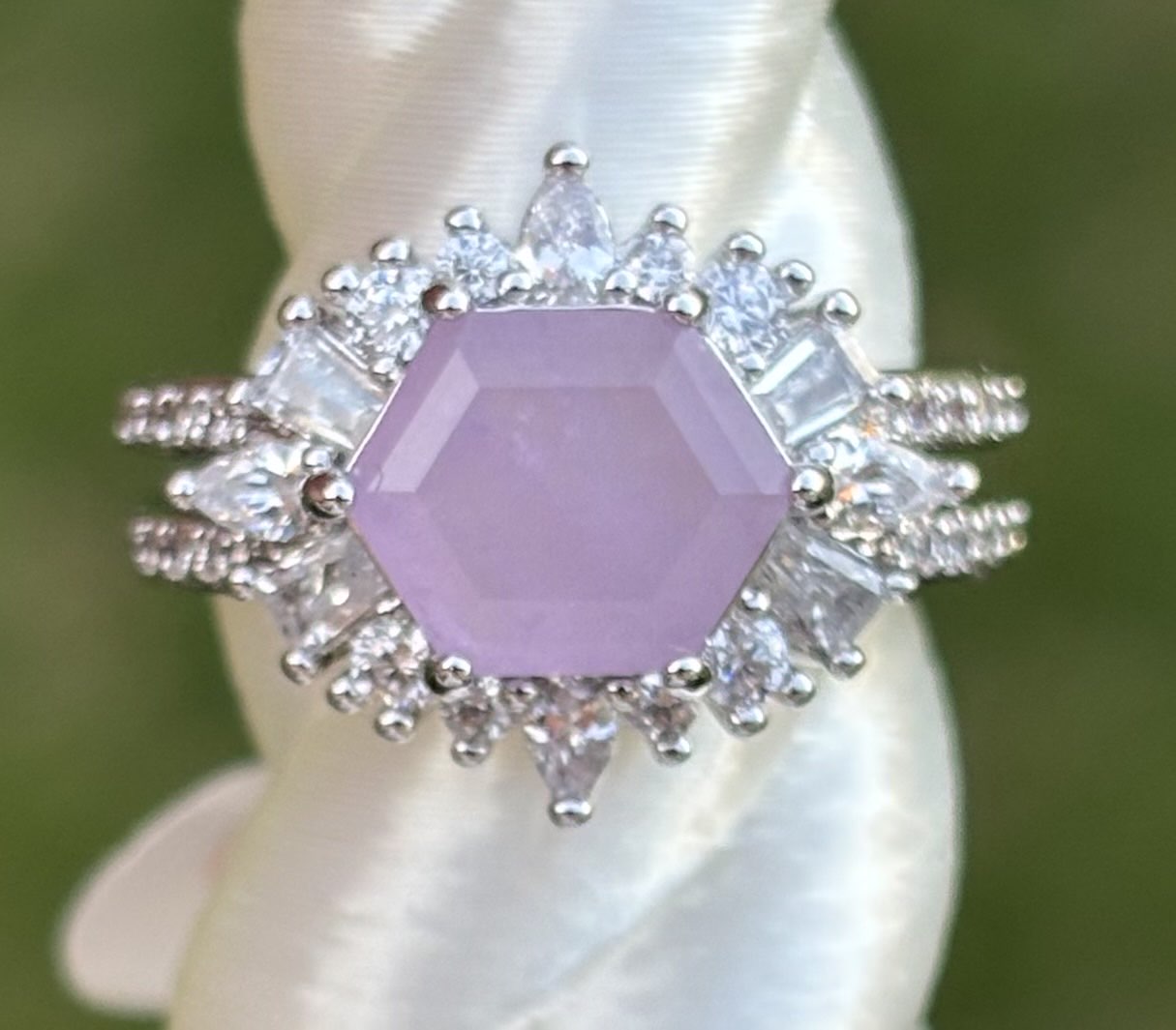 BP The Deidra Ring Size 6