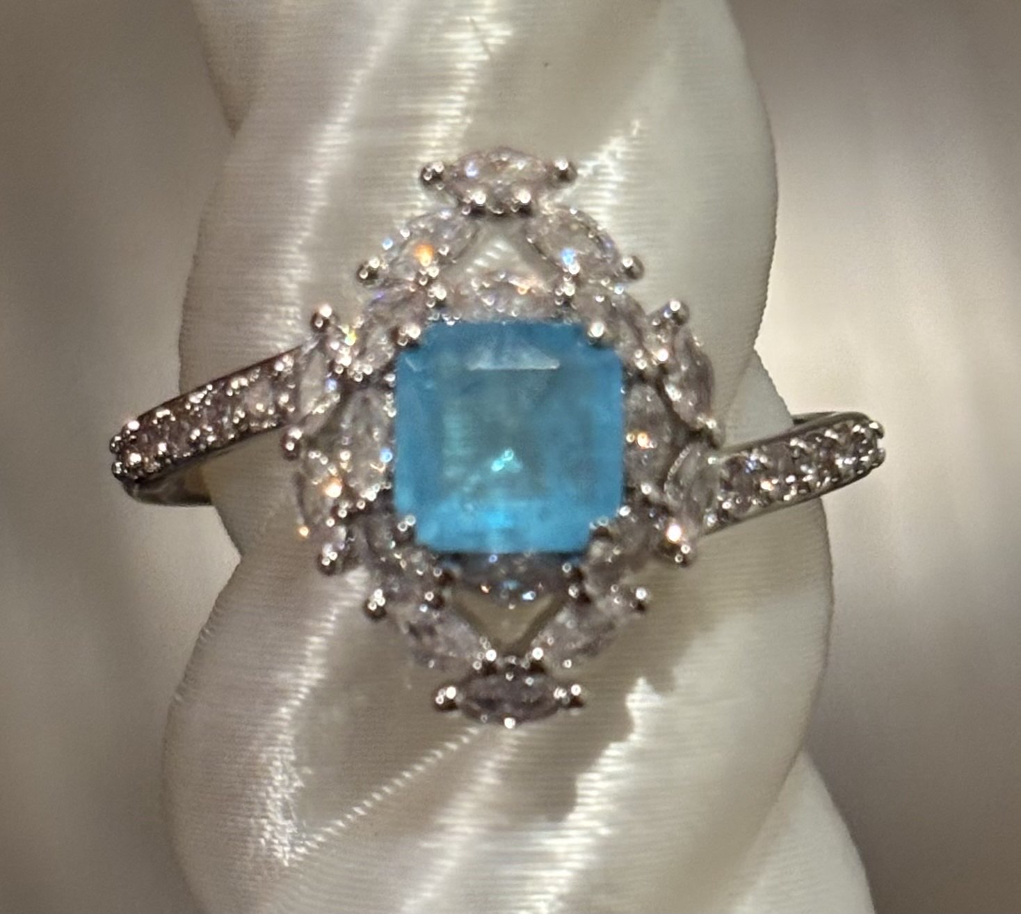 BP Perfectly Remembered Lullaby Size 8