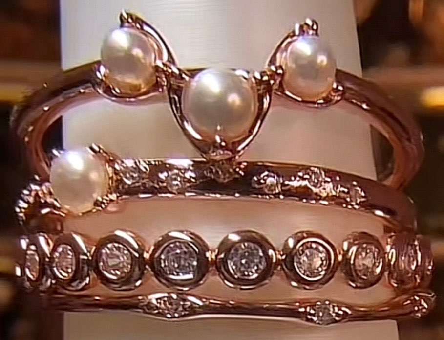Delicates Dream Dancing on Quiet Wingd- Rose Gold CZ & Pearl Size 9