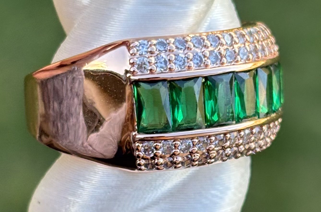 BP Shimmering Waves Size 10