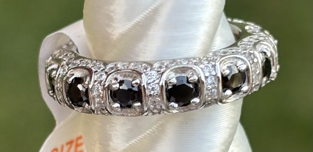 BP The Sterling Club Size 6