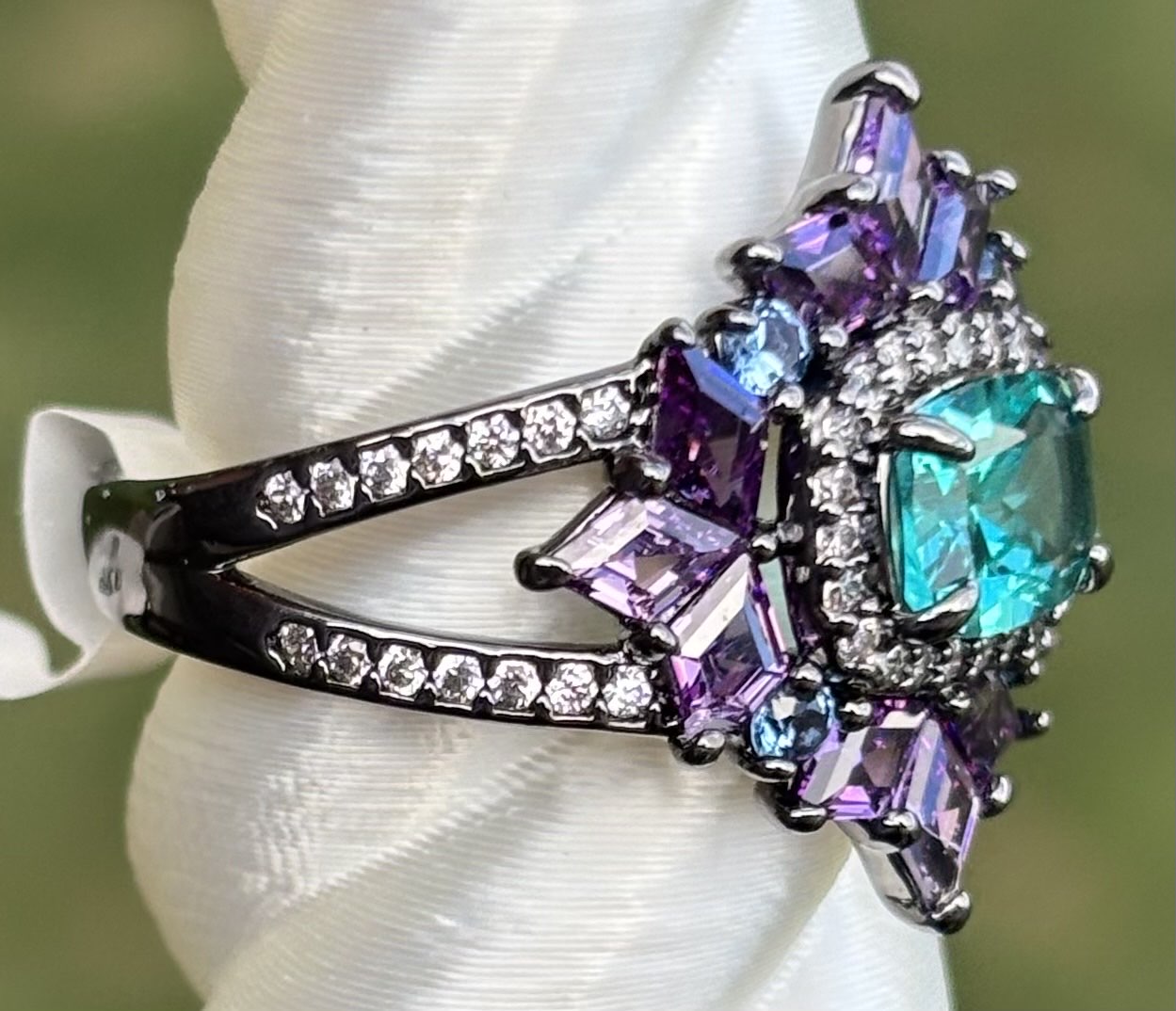 BP Thorns of the Sea Size 9 Sirens Collection