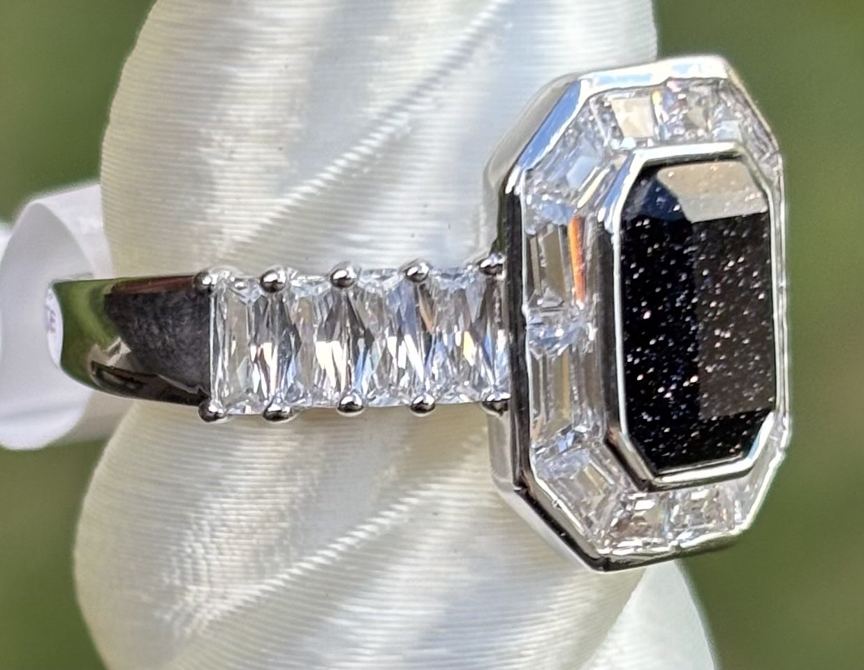 BP Nocturnal Habit Size 9 Untamed Collection