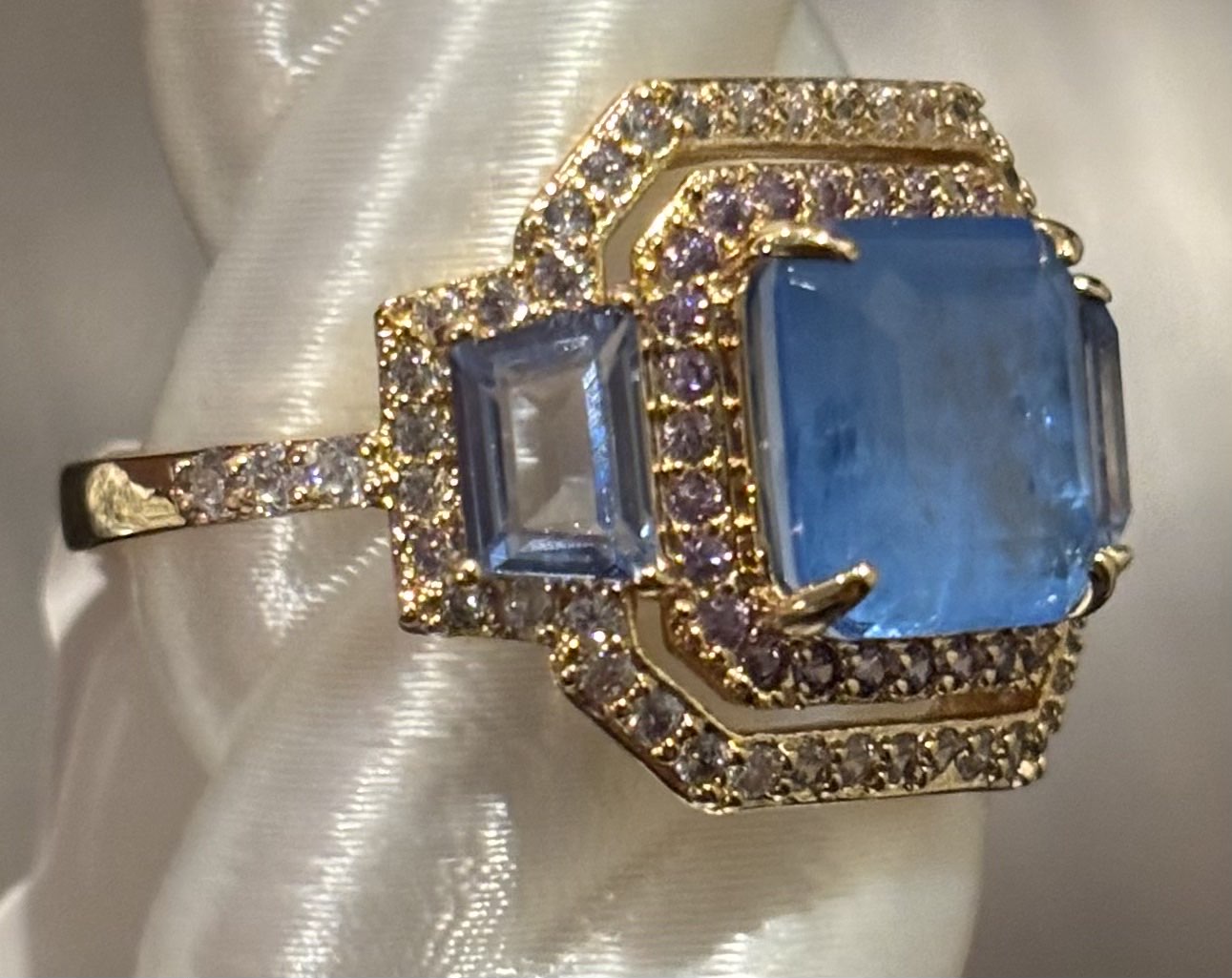 BP Graceful Reflections Size 8