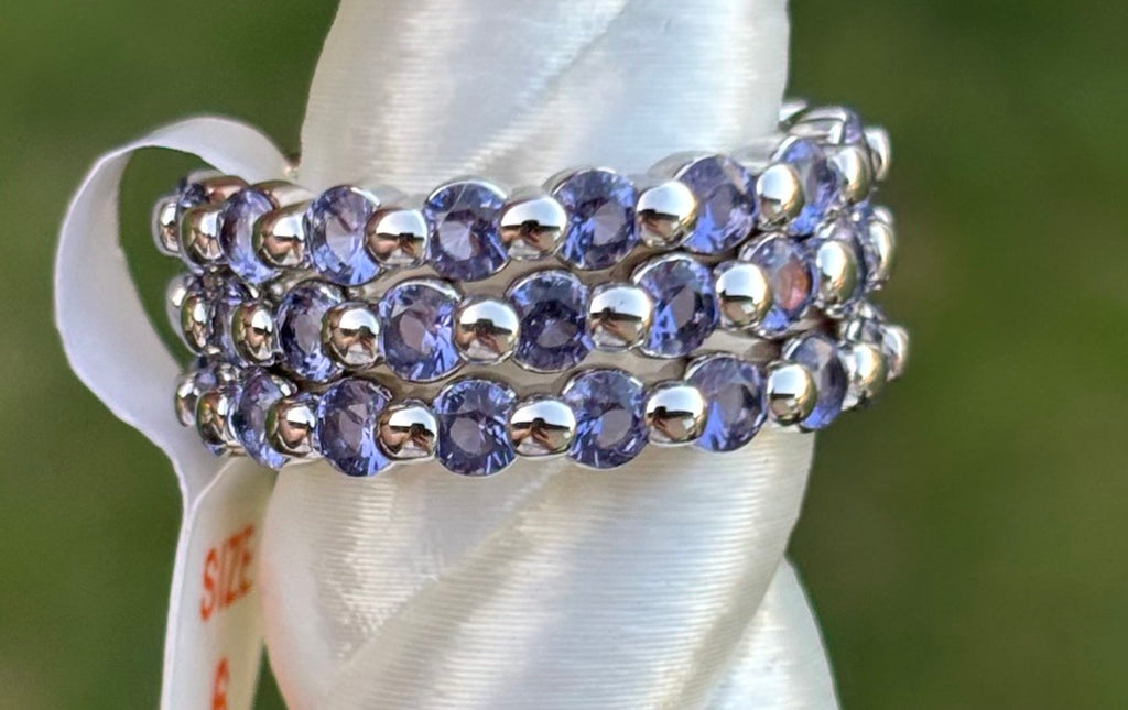 BP Farmhouse Unicorn Size 6