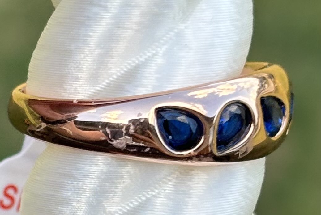 BP Royal But Reckless Size 10 (September Birthday)