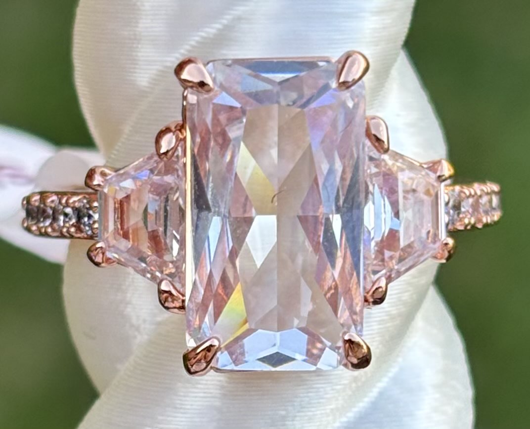 BP Sparkling Reflections Size 9